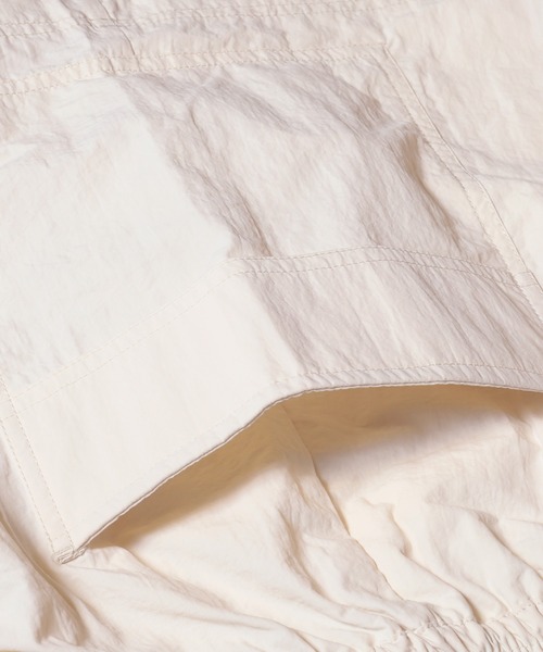 coca（coca）（コカ）の「ワッシャーナイロンキュロット/撥水（カーゴパンツ・レディース・ブラック/カーキ/ライトベージュ/レッド/ホワイト・M/L/S）」の10枚目の写真