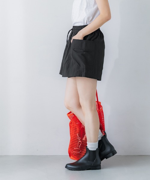 coca（coca）（コカ）の「ワッシャーナイロンキュロット/撥水（カーゴパンツ・レディース・ブラック/カーキ/ライトベージュ/レッド/ホワイト・M/L/S）」の15枚目の写真