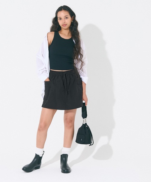 coca（coca）（コカ）の「ワッシャーナイロンキュロット/撥水（カーゴパンツ・レディース・ブラック/カーキ/ライトベージュ/レッド/ホワイト・M/L/S）」の12枚目の写真