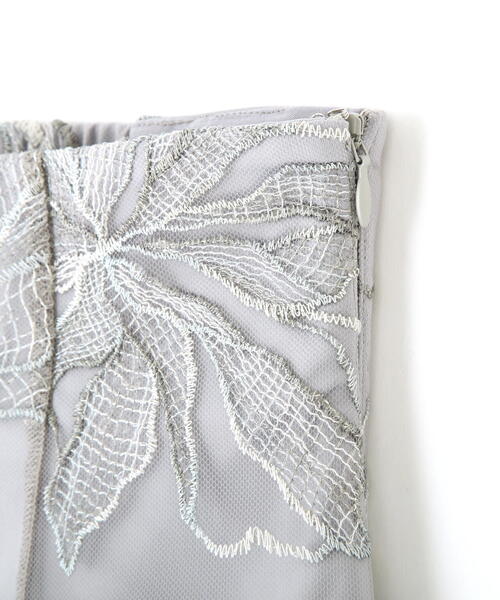 PROPORTION BODY DRESSING(プロポーションボディドレッシング)の「チュール配色レースフレアスカート / 1214220804(スカート・レディース・ダークグレー/グレー・SMALL/MEDIUM/X-SMALL)」の10枚目の写真