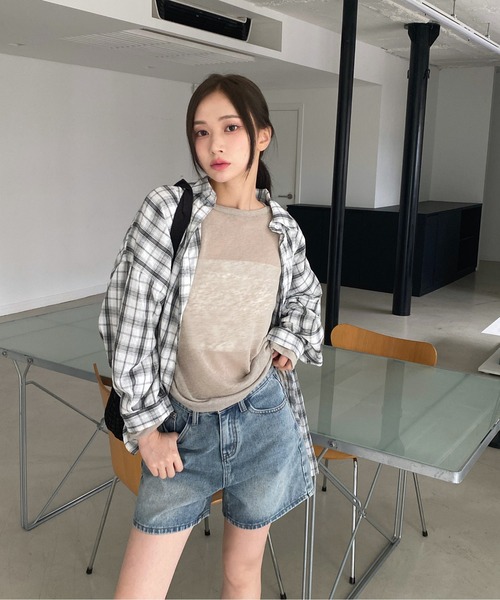 by muni:r(バイ ムニール)の「オーバーサイズロングチェックシャツ(シャツ/ブラウス・レディース・ブラック/アイボリー・FREE)」の10枚目の写真