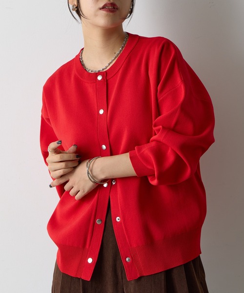 COLONY 2139（コロニートゥーワンスリーナイン）の「エステルヤーンカーディガン（カーディガン/ボレロ・レディース・パープル/ライトグレー/レッド/ブラック/チャコールグレー/ブルー/サックスブルー/ピンク/ブラウン/スカイブルー/モカ/レッド系その他/バーガンディー/オレンジ/イエロー/ミント・FREE）」の15枚目の写真