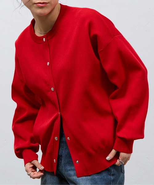 COLONY 2139（コロニートゥーワンスリーナイン）の「エステルヤーンカーディガン（カーディガン/ボレロ・レディース・パープル/ライトグレー/レッド/ブラック/チャコールグレー/ブルー/サックスブルー/ピンク/ブラウン/スカイブルー/モカ/レッド系その他/バーガンディー/オレンジ/イエロー/ミント・FREE）」の13枚目の写真