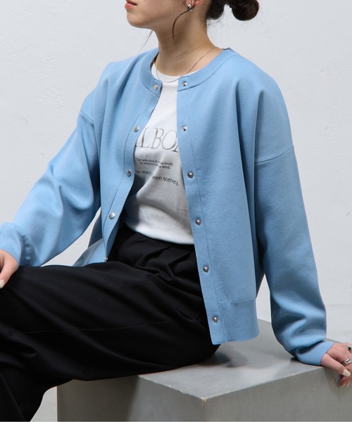 COLONY 2139（コロニートゥーワンスリーナイン）の「エステルヤーンカーディガン（カーディガン/ボレロ・レディース・パープル/ライトグレー/レッド/ブラック/チャコールグレー/ブルー/サックスブルー/ピンク/ブラウン/スカイブルー/モカ/レッド系その他/バーガンディー/オレンジ/イエロー/ミント・FREE）」の8枚目の写真