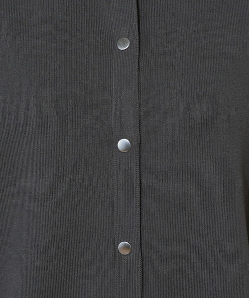 COLONY 2139（コロニートゥーワンスリーナイン）の「エステルヤーンカーディガン（カーディガン/ボレロ・レディース・パープル/ライトグレー/レッド/ブラック/チャコールグレー/ブルー/サックスブルー/ピンク/ブラウン/スカイブルー/モカ/レッド系その他/バーガンディー/オレンジ/イエロー/ミント・FREE）」の17枚目の写真