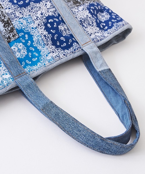 CUBE SUGAR（キューブシュガー）の「ペイズリー柄トートバッグ（トートバッグ・レディース・ブルー系その他/パープル系その他・M）」の12枚目の写真