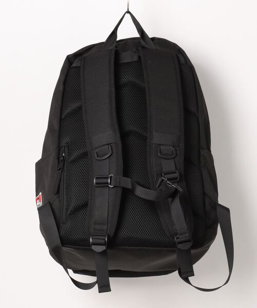 BEN DAVIS(ベンデイビス)の「【BEN DAVIS】LARGE DAYPACK 29L(バックパック/リュック・メンズ・ライトベージュ/オフホワイト/ブラック・FREE)」の11枚目の写真