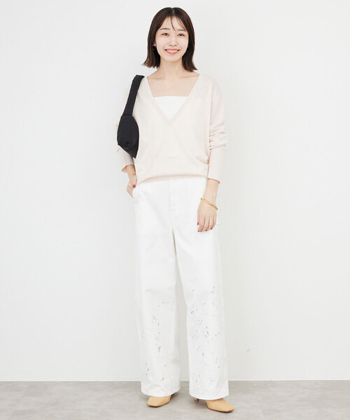 SLOBE IENA(スローブイエナ)の「ウォッシャブルプレーンVネックニット(ニット/セーター・レディース・チャコールグレー/アイボリー/レッド/ブラウン・FREE)」の22枚目の写真