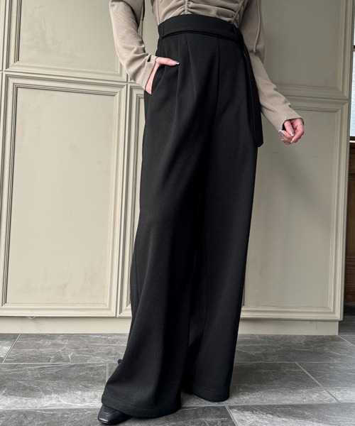 junoah(ジュノア)の「ヘリンボーン2WAYワイドパンツ(スラックス・レディース・ブラウン/ブラック/グレー・MEDIUM/LARGE/X-LARGE)」の5枚目の写真