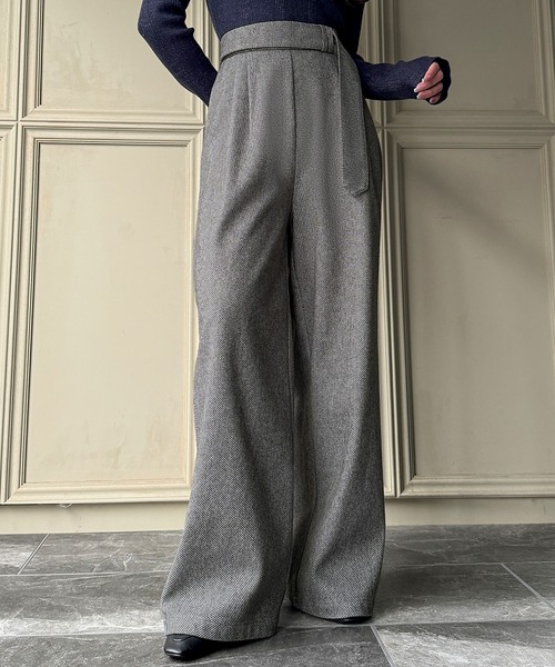junoah(ジュノア)の「ヘリンボーン2WAYワイドパンツ(スラックス・レディース・ブラウン/ブラック/グレー・MEDIUM/LARGE/X-LARGE)」の14枚目の写真