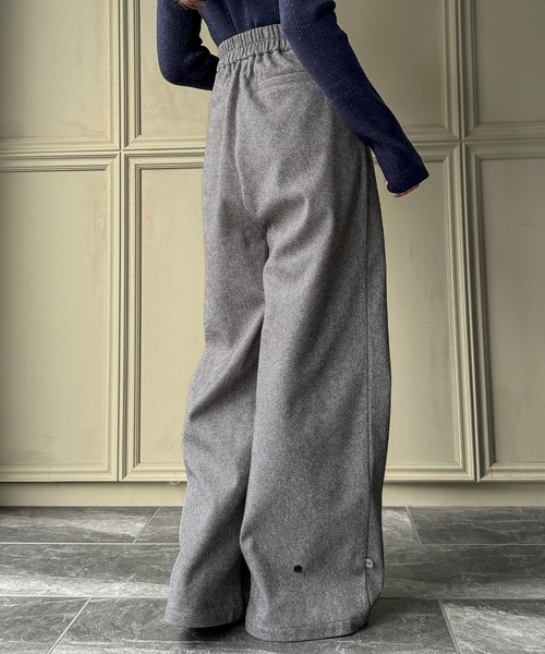 junoah(ジュノア)の「ヘリンボーン2WAYワイドパンツ(スラックス・レディース・ブラウン/ブラック/グレー・MEDIUM/LARGE/X-LARGE)」の16枚目の写真