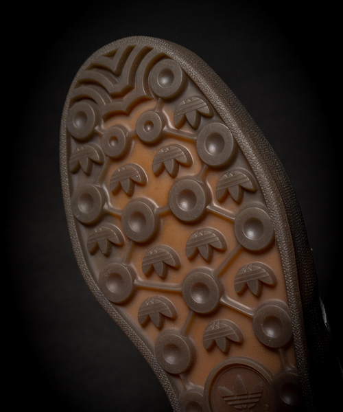 EDIFICE/IENA 別注 GAZELLE INDOOR Exclusive EDIFICE/ IENA 別注】adidas GAZELLE INDOOR 新登場！｜EDIFICE