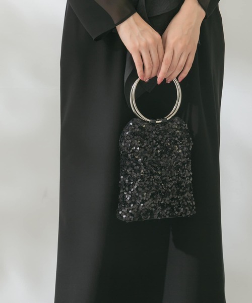 URBAN RESEARCH ROSSO WOMEN（アーバンリサーチ　ロッソ）の「リングハンドルスパンコールバッグ（ハンドバッグ・レディース・パープル/ブラック・-）」の2枚目の写真