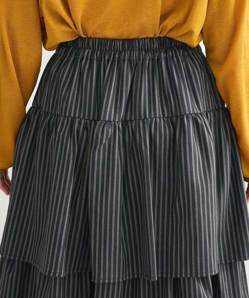 ELENCARE DUE(エレンカーレデュエ)の「・ELENCARE DUE ティアードロングスカート(スカート・レディース・ストライプ/ブラック・FREE)」の8枚目の写真