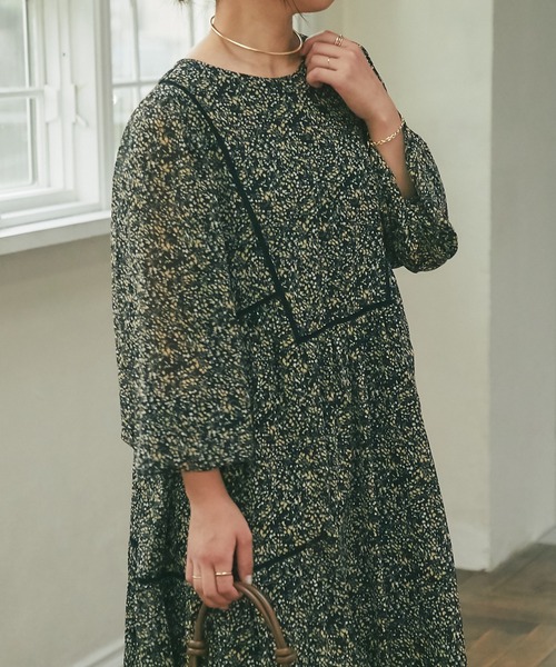 un dix cors（アンディコール）の「前後2WAYフラワープリントワンピース（ワンピース・レディース・ブラック/イエロー・FREE）」の11枚目の写真