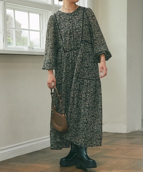 un dix cors（アンディコール）の「前後2WAYフラワープリントワンピース（ワンピース・レディース・ブラック/イエロー・FREE）」の14枚目の写真