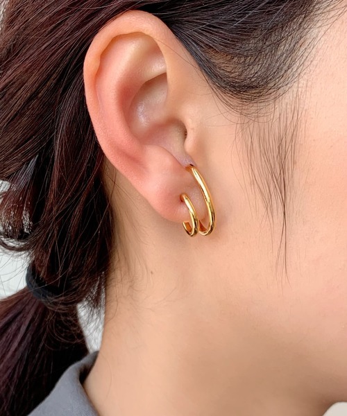 ciite'（シーテ）の「立体デザインピアス　イヤーカフ風  (両耳用)（ピアス（両耳用）・レディース・ゴールド/シルバー・FREE）」の2枚目の写真