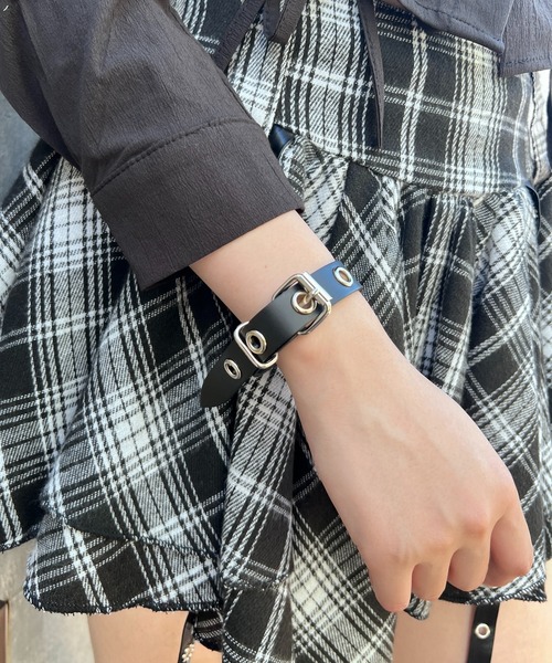 Figments（フィグメンツ）の「ハトメブレスレット（ブレスレット・レディース・ブラック・FREE）」の2枚目の写真