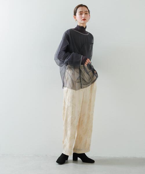 SENSE OF PLACE by URBAN RESEARCH（センスオブプレイスバイアーバンリサーチ）の「シャーリングチュールトップ（Tシャツ/カットソー・レディース・ライトブルー/アイボリー/チャコールグレー・ONE）」の6枚目の写真