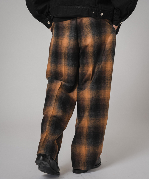 PENDLETON（ペンドルトン）の「PENDLETON(ペンドルトン) 別注 2TUCK SLACKS（スラックス・メンズ・ブラウン/ブルー系その他・MEDIUM/LARGE）」の7枚目の写真