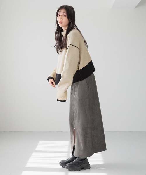 LOWRYS FARM（ローリーズファーム）の「リバーシブルハイネックニット