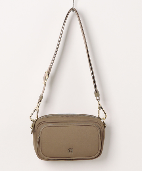 COLE HAAN(コールハーン)の「ネオプレントランジットバッグ womens(ボディバッグ/ウエストポーチ・レディース・ベージュ・OSFA)」の7枚目の写真
