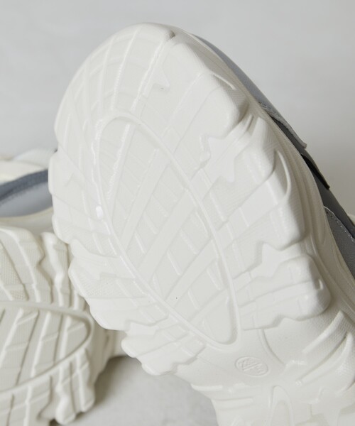 FREAK'S STORE(フリークスストア)の「限定展開 ボリューム 厚底 スニーカー(スニーカー・レディース・ブラック/オフホワイト・23.5cm/24.5cm/23.0cm/24.0cm)」の21枚目の写真