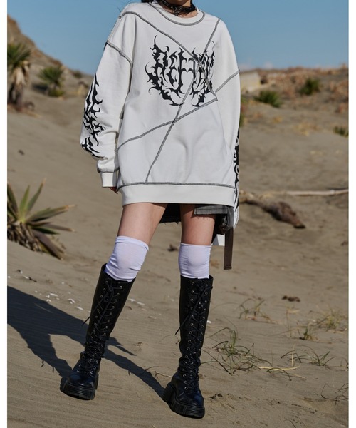 REFLEM（レフレム）の「『REFLEM/レフレム』オーバーステッチ切替PO/プルオーバースウェットシャツ（スウェット・レディース・チャコールグレー/ブラック/ホワイト・FREE）」の13枚目の写真