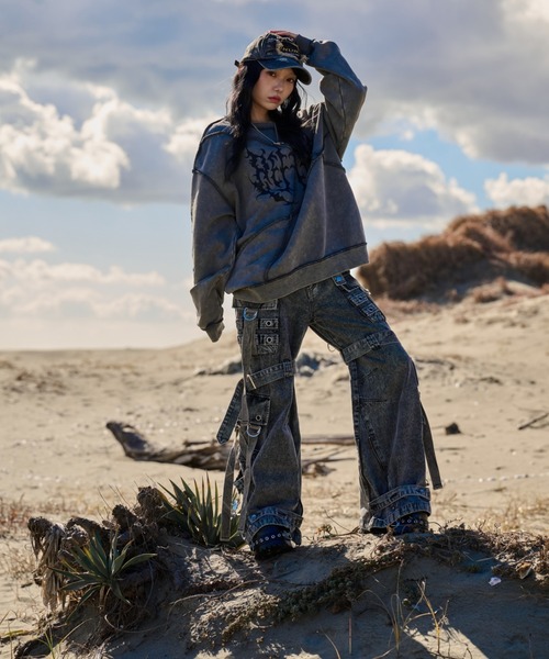 REFLEM（レフレム）の「『REFLEM/レフレム』オーバーステッチ切替PO/プルオーバースウェットシャツ（スウェット・レディース・チャコールグレー/ブラック/ホワイト・FREE）」の8枚目の写真