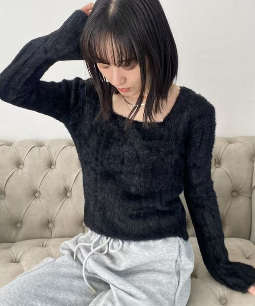 mebole(メボレ)の「スクエアネックスリムセーター(ニット/セーター・レディース・ブラック/アイボリー/ピンク・FREE)」の16枚目の写真