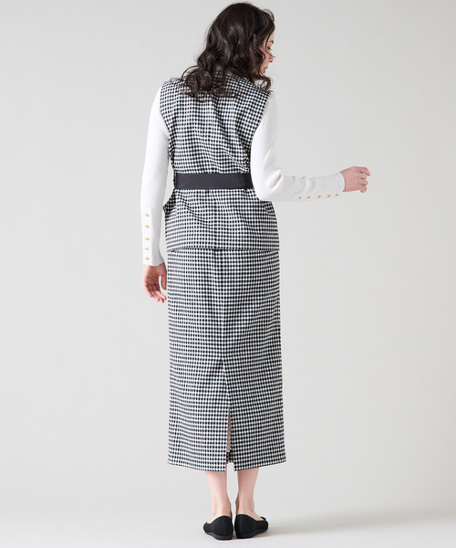 Tiara(ティアラ)の「クルーネックジレ(セットアップ可)(ベスト・レディース・チェック/ブラック・FREE)」の9枚目の写真