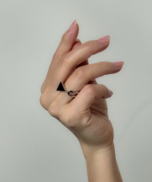 3-1C11 トライアングル モチーフ リング 【LULKA-ルールカ-】