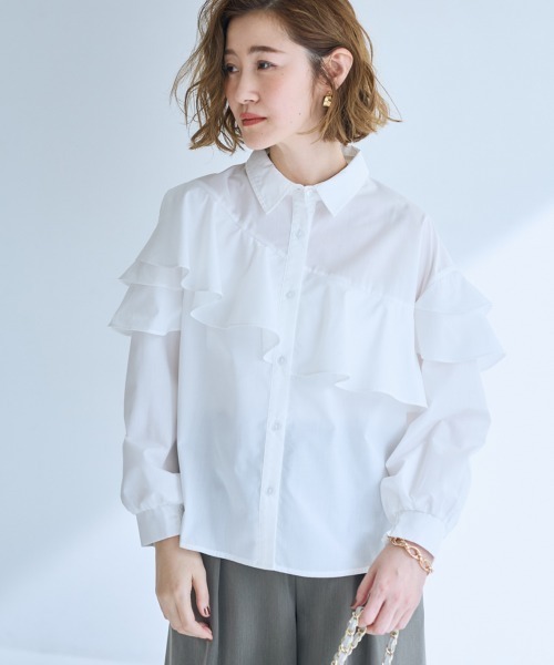 SMILE LAND（スマイルランド）の「＜大きいサイズ＞アシンメトリーフレアブラウス【OtonaSMILE】（シャツ/ブラウス・レディース・オフホワイト/ピンク・5L/L/LL/3L/4L）」の4枚目の写真