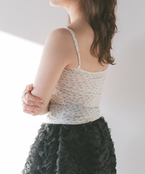 ECREL（エクレール）の「フラワーレースキャミソール/カップ付き（キャミソール・レディース・アイボリー/ブラック/ライトブルー・FREE）」の7枚目の写真