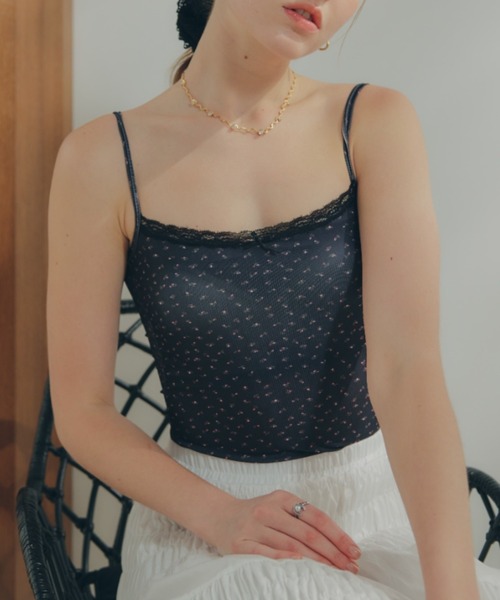 ECREL（エクレール）の「フラワーレースキャミソール/カップ付き（キャミソール・レディース・アイボリー/ブラック/ライトブルー・FREE）」の16枚目の写真