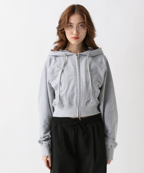 FOREVER 21（フォーエバー トゥエンティーワン）の「【2025SS】裏毛ジップフーディー（パーカー・レディース・グレー/ブラック・FREE）」の15枚目の写真