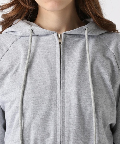 FOREVER 21（フォーエバー トゥエンティーワン）の「【2025SS】裏毛ジップフーディー（パーカー・レディース・グレー/ブラック・FREE）」の18枚目の写真