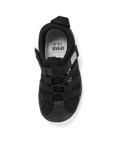 IFME(イフミー)の「KIDS|IFME 両ベルトウォーターシューズ(サンダル・キッズ・ブラック/ホワイト/ネイビー/パープル/イエロー・15.0cm/15.5cm/16.0cm/16.5cm/17.0cm/17.5cm/18.0cm/18.5cm/19.0cm/19.5cm/20.0cm/20.5cm/21.0cm)」の10枚目の写真