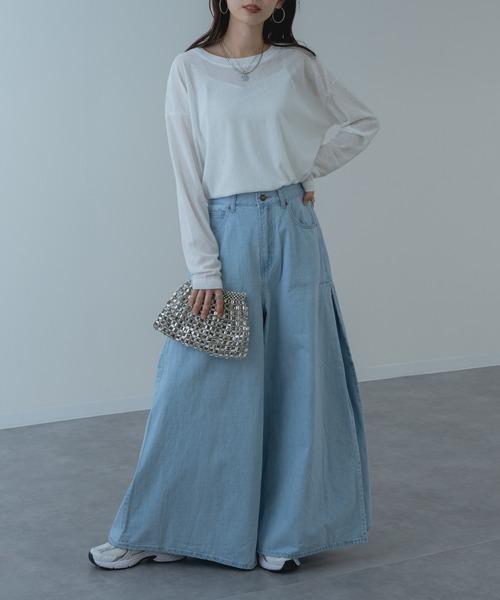 refinedworks（リファインドワークス）の「【refinedworks】オールシーズン 通して使いやすい シアー 素材 の ロンT（Tシャツ/カットソー・レディース・ホワイト/ライトブルー/ブラック/イエロー・FREE）」の8枚目の写真