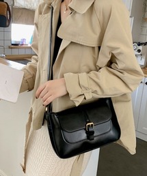 SallyLunn（サリーラン）の「クラシックスクエアショルダーバッグ（ショルダーバッグ・レディース）」
