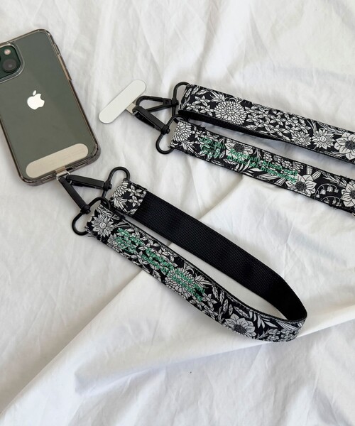 fredy emue（フレディエミュ）の「【Jolie Joli/ジョリジョリ】ジャガードマルチストラップ S（その他小物・レディース・グリーン/ピンク/ブラック系その他3/ライトブルー/ブラック・FREE）」の3枚目の写真