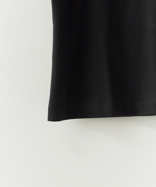 Calvin Klein(カルバン・クライン)の「Calvin Klein/カルバンクライン SS RLXD STANDARD LOGO CREWNK TEE Tシャツ(Tシャツ/カットソー・レディース・ブラック/ホワイト/レッド・XS/S/M)」の10枚目の写真