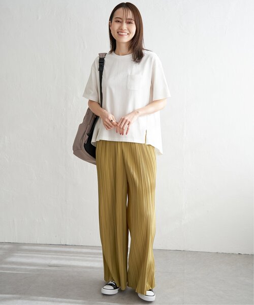 ikka(イッカ)の「【プチプラ1990円(税抜)】コットンUSA半袖ポケットTシャツ(Tシャツ/カットソー・レディース・ホワイト/ブラック/スカイブルー/オフホワイト/グレー/クリアイエロー・M/L/S)」の20枚目の写真