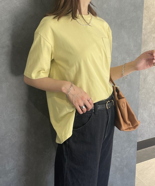 ikka(イッカ)の「【プチプラ1990円(税抜)】コットンUSA半袖ポケットTシャツ(Tシャツ/カットソー・レディース・ホワイト/ブラック/スカイブルー/オフホワイト/グレー/クリアイエロー・M/L/S)」の6枚目の写真