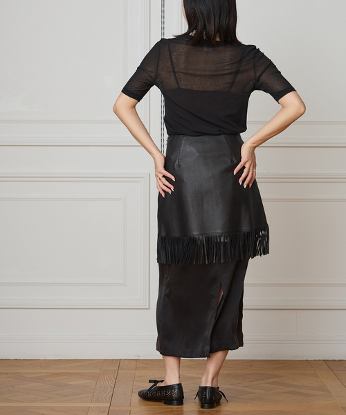 IENA LA BOUCLE（イエナラブークル）の「IENA LA BOUCLE レザーフリンジミニスカート（スカート・レディース・キャメル/ブラック・36/38）」の12枚目の写真