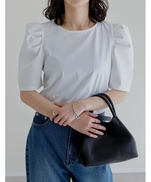 Re:EDIT（リエディ）の「[接触冷感]異素材切り替えタックパフスリーブTシャツ（Tシャツ/カットソー・レディース・ブラック/ホワイト・MEDIUM/LARGE）」の6枚目の写真