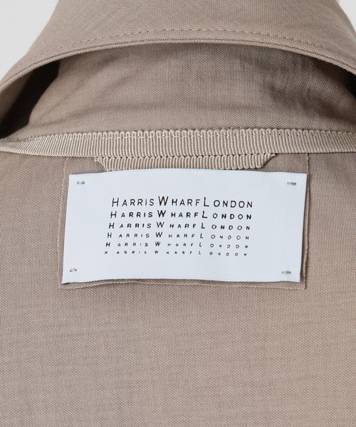 HARRIS WHARF LONDON(ハリスワーフロンドン)の「HARRIS WHARF LONDON ハリス・ワーフ・ロンドン Woman Long Trench(トレンチコート・レディース・ベージュ・SMALL)」の4枚目の写真