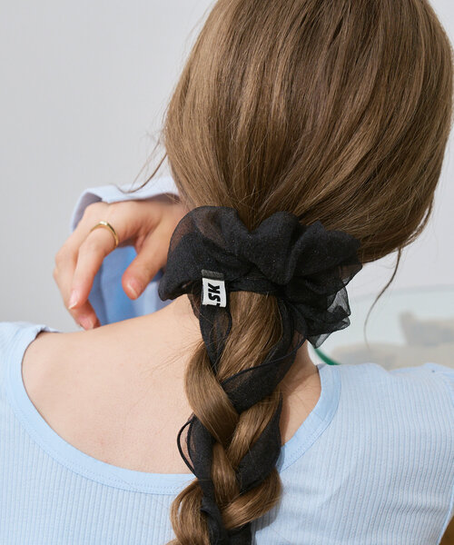 Kastane（カスタネ）の「【fiw.】シアーリボンシュシュ（シュシュ・レディース・ブラック/ホワイト・FREE）」の14枚目の写真