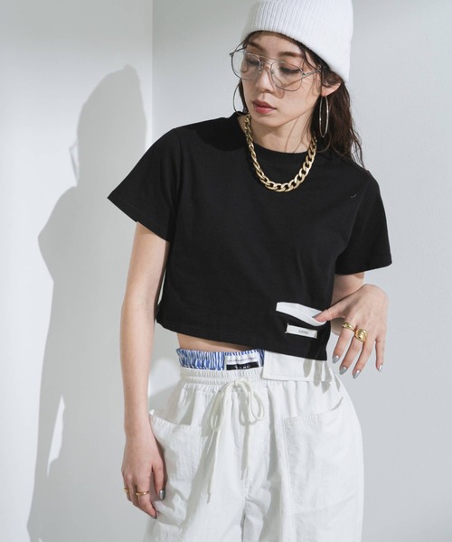 ☆MGA☆限定カラーTシャツ*クロップド& XLの2点set+おまけ付き* セール】クロップドバイカラーポケットTシャツ(Tシャツ