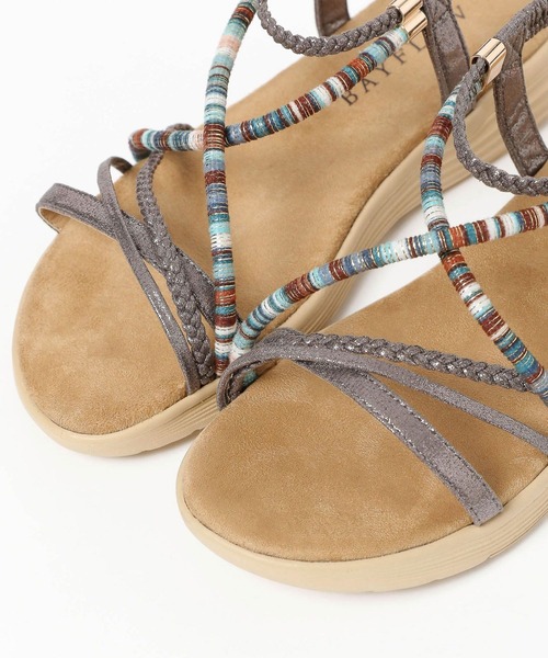 BAYFLOW（ベイフロー）の「[ゴムストラップでさっと着脱]エスニックロープサンダル（サンダル・レディース・ゴールド/ブラック・MEDIUM/LARGE）」の9枚目の写真